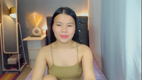 Snapshot of sweetnwildts chatting on April 2026 03:52:01 AM Ghena online show from April 2026 03:52:01 AM
