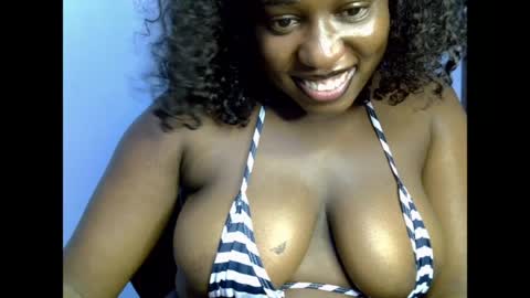 LILY BRANDY online show from May 2026 07:52:02 PM