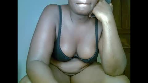 Snapshot of sweetrenne chatting on January 2025 06:49:01 PM sweetrenne online show from January 2025 06:49:01 PM