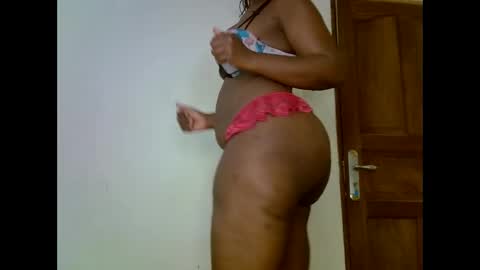 Snapshot of sweetrenne chatting on February 2025 05:35:02 AM sweetrenne online show from February 2025 05:35:02 AM