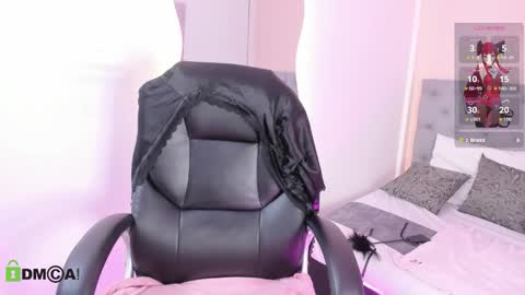 Snapshot of sweetrose01 chatting on October 2025 01:31:02 PM Dulce online show from October 2025 01:31:02 PM