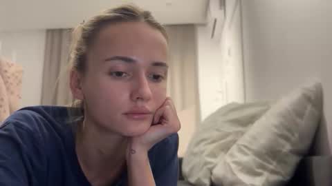 sweetsatalana online show from May 2026 11:54:02 PM
