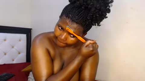 sweetslyvie online show from June 2026 06:11:01 AM