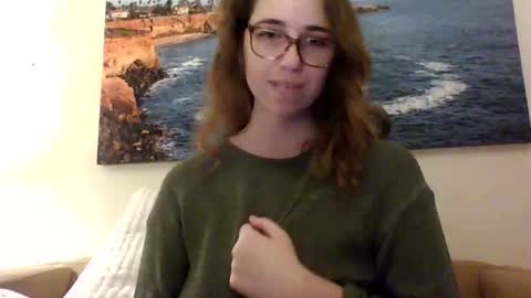 Snapshot of sweetsocalgirl chatting on December 2025 05:57:02 AM sweetsocalgirl online show from December 2025 05:57:02 AM