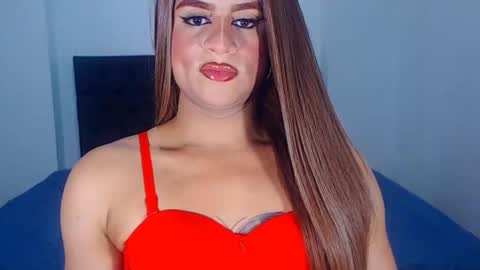 SOFIA  online show from November 2025 07:15:01 PM