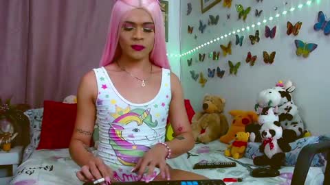 Snapshot of sweetsultrysiren chatting on January 2025 12:13:01 AM sweetsultrysiren online show from January 2025 12:13:01 AM