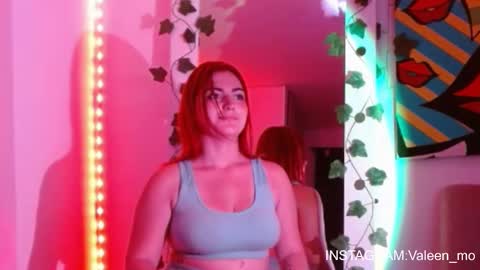 Snapshot of sweett_minionn chatting on February 2025 11:32:01 PM IG valeen mo Vale My schedule Monday to Friday900 am - 300 pm online show from February 2025 11:32:01 PM