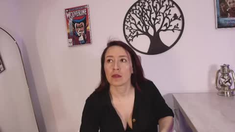 sweeteve online show from April 2026 10:42:02 AM