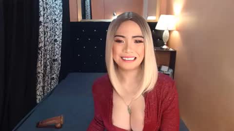 Ms trixiee online show from December 2024 06:25:02 AM