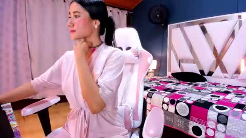 Snapshot of sweettyalondra chatting on February 2025 12:27:02 AM ALONDRA online show from February 2025 12:27:02 AM