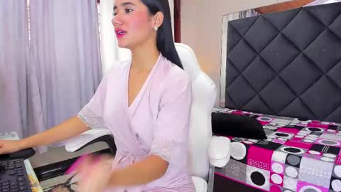 Snapshot of sweettyalondra chatting on February 2025 05:18:02 PM ALONDRA online show from February 2025 05:18:02 PM
