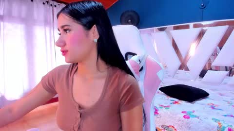 Snapshot of sweettyalondra chatting on March 2025 01:26:02 PM ALONDRA online show from March 2025 01:26:02 PM