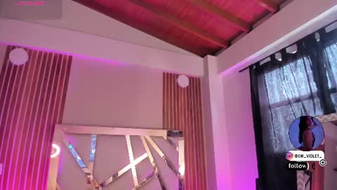 sweetviolet___ online show from June 2026 12:07:01 PM