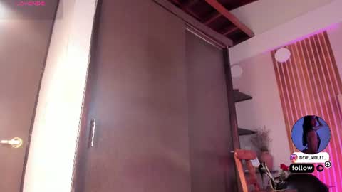 sweetviolet___ online show from June 2026 12:08:01 PM