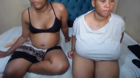 Snapshot of sweetwetebony2 chatting on February 2025 02:59:02 PM sweetwetebony2 online show from February 2025 02:59:02 PM