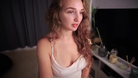 Liza online show from October 2025 06:08:01 PM