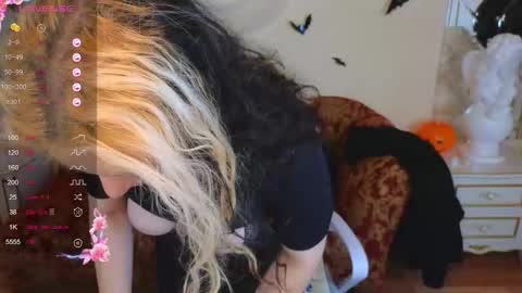 Hot Candy online show from October 2025 04:37:02 AM