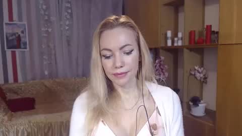 Snapshot of sweety_friend chatting on February 2025 07:42:01 PM Sweety friend online show from February 2025 07:42:01 PM
