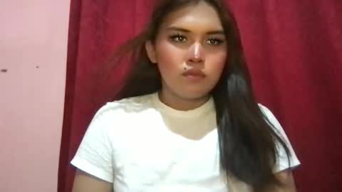 sweety_heart18 online show from May 2026 05:34:02 AM