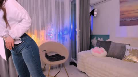 Katerina online show from October 2025 03:32:02 PM