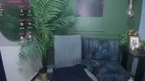 Emma online show from September 2025 06:55:01 PM