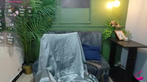 Emma online show from March 2026 07:41:01 PM