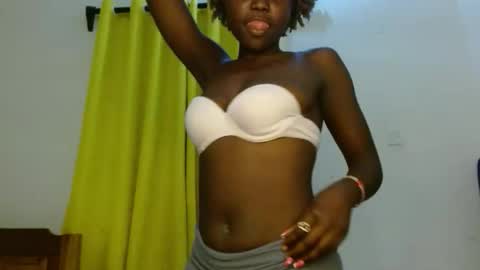 Dolly online show from February 2026 03:17:01 AM