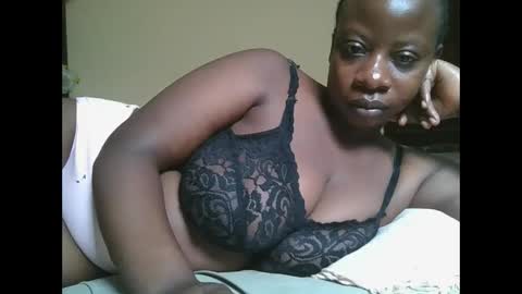 sweetyass25 online show from October 2025 07:21:02 AM