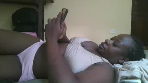 sweetyass25 online show from November 2025 06:58:02 AM