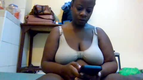 sweetyass25 online show from June 2026 05:51:02 AM