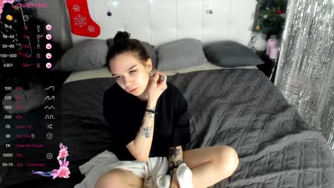 Snapshot of sweetydeviliya chatting on January 2025 09:26:01 AM sweetydeviliya online show from January 2025 09:26:01 AM