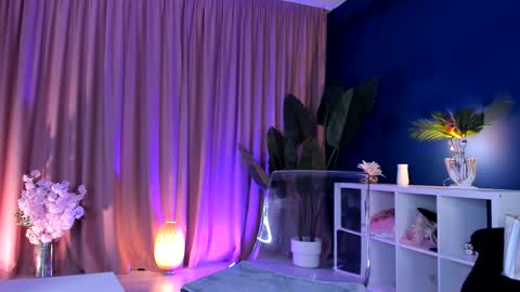 Snapshot of sweetyfit chatting on October 2025 05:44:02 AM Leya online show from October 2025 05:44:02 AM