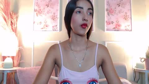 LAURA online show from February 2026 12:01:02 PM