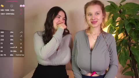 Astrid online show from April 2026 06:16:02 AM