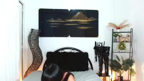 sweetzia online show from February 2026 06:22:02 PM