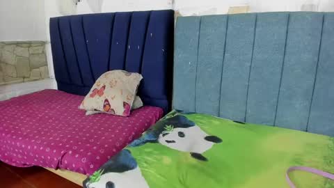 swett_lady_ online show from September 2025 11:48:01 AM