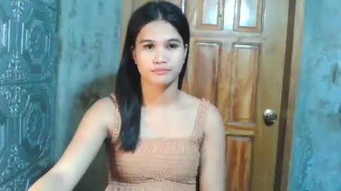 Snapshot of swettie_rhea chatting on July 2026 12:08:01 PM Rhea online show from July 2026 12:08:01 PM