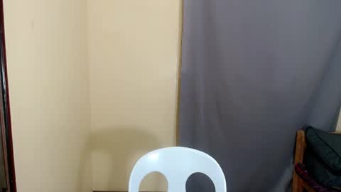 Snapshot of swetty_naughty chatting on June 2026 02:01:01 PM Mae online show from June 2026 02:01:01 PM