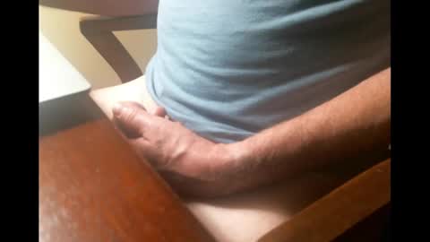 Snapshot of swizzle__stick chatting on September 2025 09:36:02 AM will jeffers online show from September 2025 09:36:02 AM