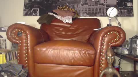 Snapshot of swolebbc chatting on December 2024 11:28:02 PM The DickGod online show from December 2024 11:28:02 PM