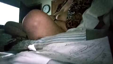 swollenclitneedsdad online show from October 2025 07:17:02 AM