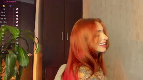 Snapshot of swt_blonde chatting on January 2025 11:14:01 PM Ambar online show from January 2025 11:14:01 PM