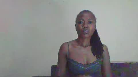 Snapshot of swtebony1 chatting on December 2024 11:00:01 PM ALICIA online show from December 2024 11:00:01 PM