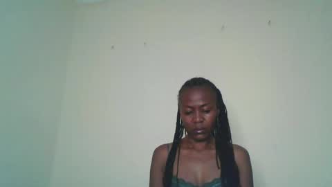 ALICIA online show from April 2026 10:40:02 PM