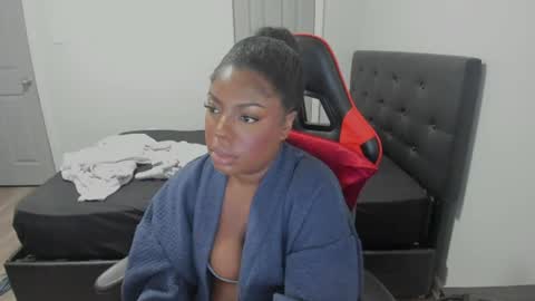 sxamleuy online show from June 2026 05:32:02 AM