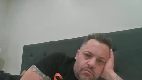 Snapshot of sxylegsturnmeon chatting on October 2025 05:18:01 AM sxylegsturnmeon online show from October 2025 05:18:01 AM