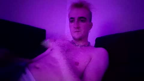 Snapshot of sxynner chatting on January 2026 05:22:02 AM sXyez online show from January 2026 05:22:02 AM