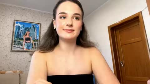 Heeey online show from July 2026 05:49:01 AM