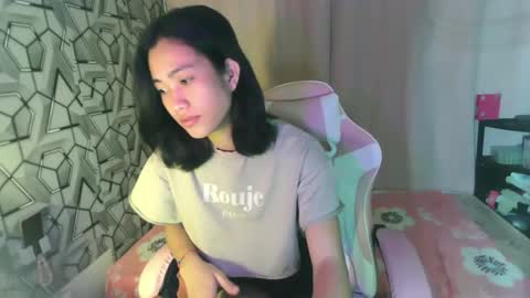 sydnyxox1 online show from May 2026 01:57:02 AM