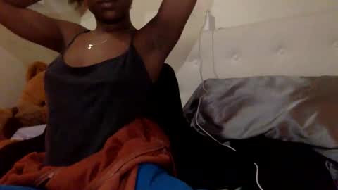 Snapshot of syiatonite chatting on January 2026 11:52:02 PM syiatonite online show from January 2026 11:52:02 PM